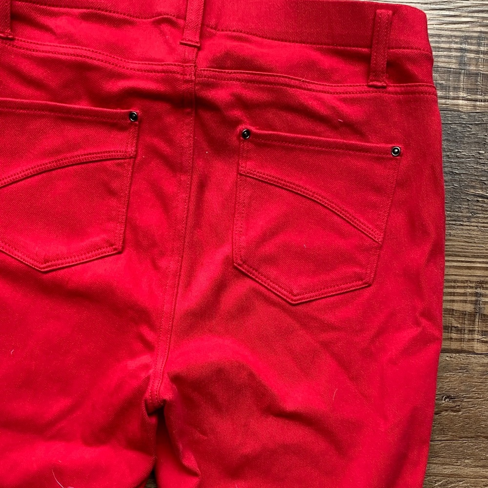 Red Bundle - Picture 16 of 16